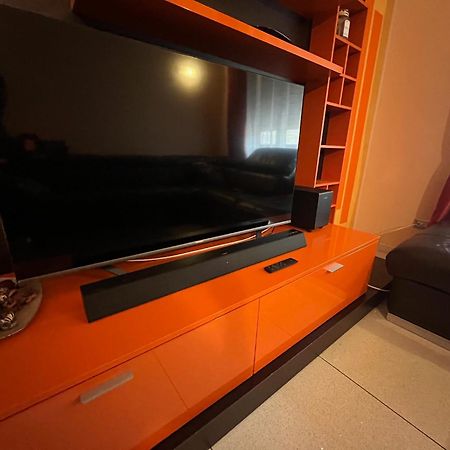 Stay In Style - Vibrant Condo In San Giovanni Lupatoto Exteriér fotografie