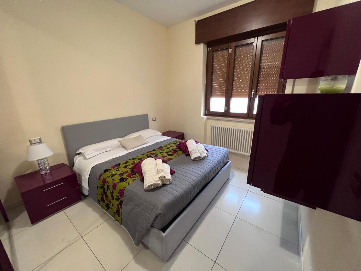 Stay In Style - Vibrant Condo In San Giovanni Lupatoto Exteriér fotografie