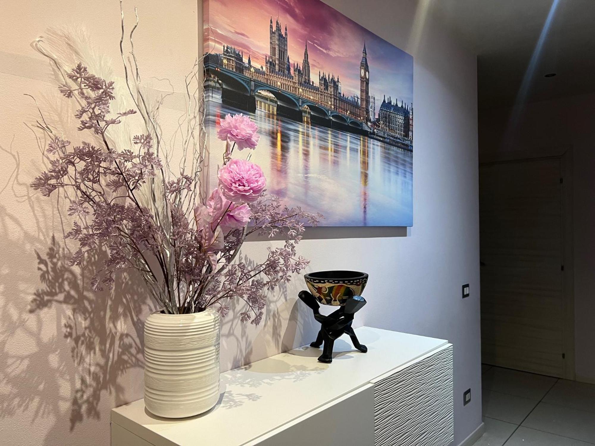 Stay In Style - Vibrant Condo In San Giovanni Lupatoto Exteriér fotografie